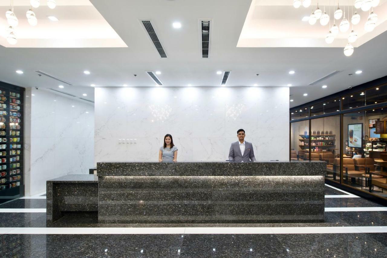 The Sphere Serviced Residences Managed By Hii Makati City Eksteriør bilde