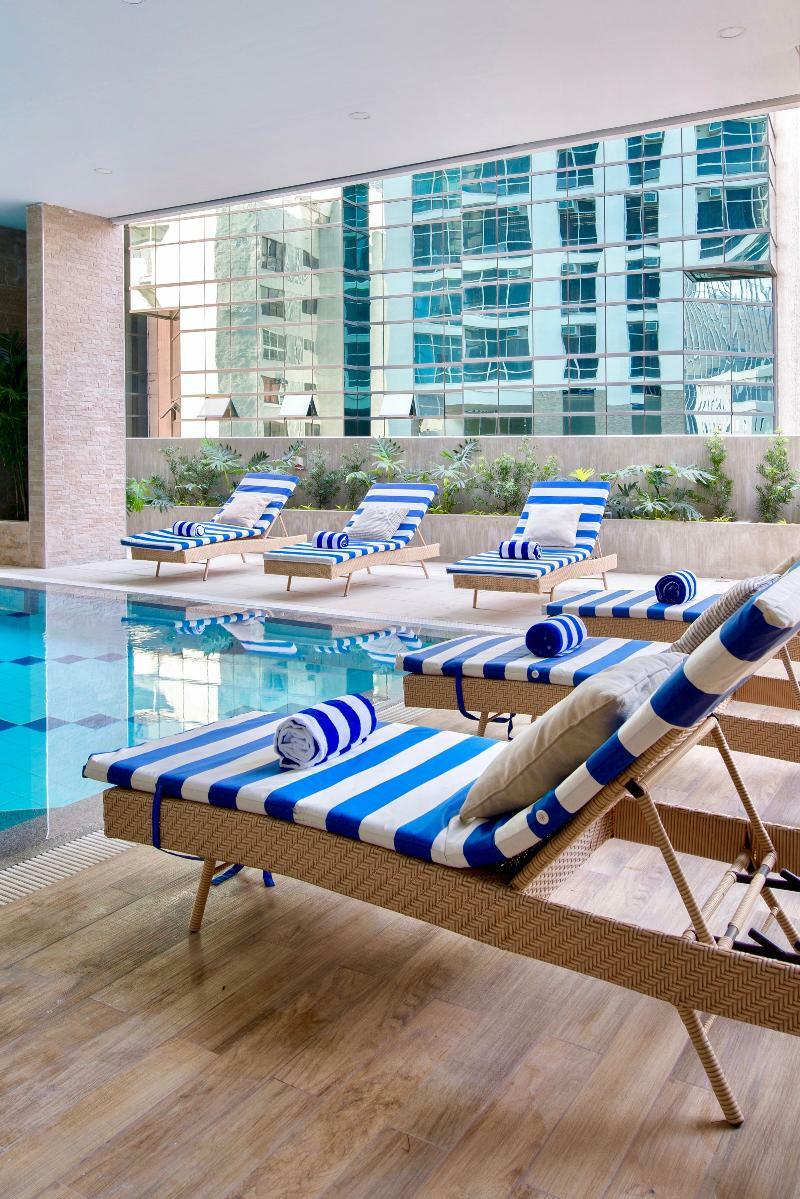 The Sphere Serviced Residences Managed By Hii Makati City Eksteriør bilde