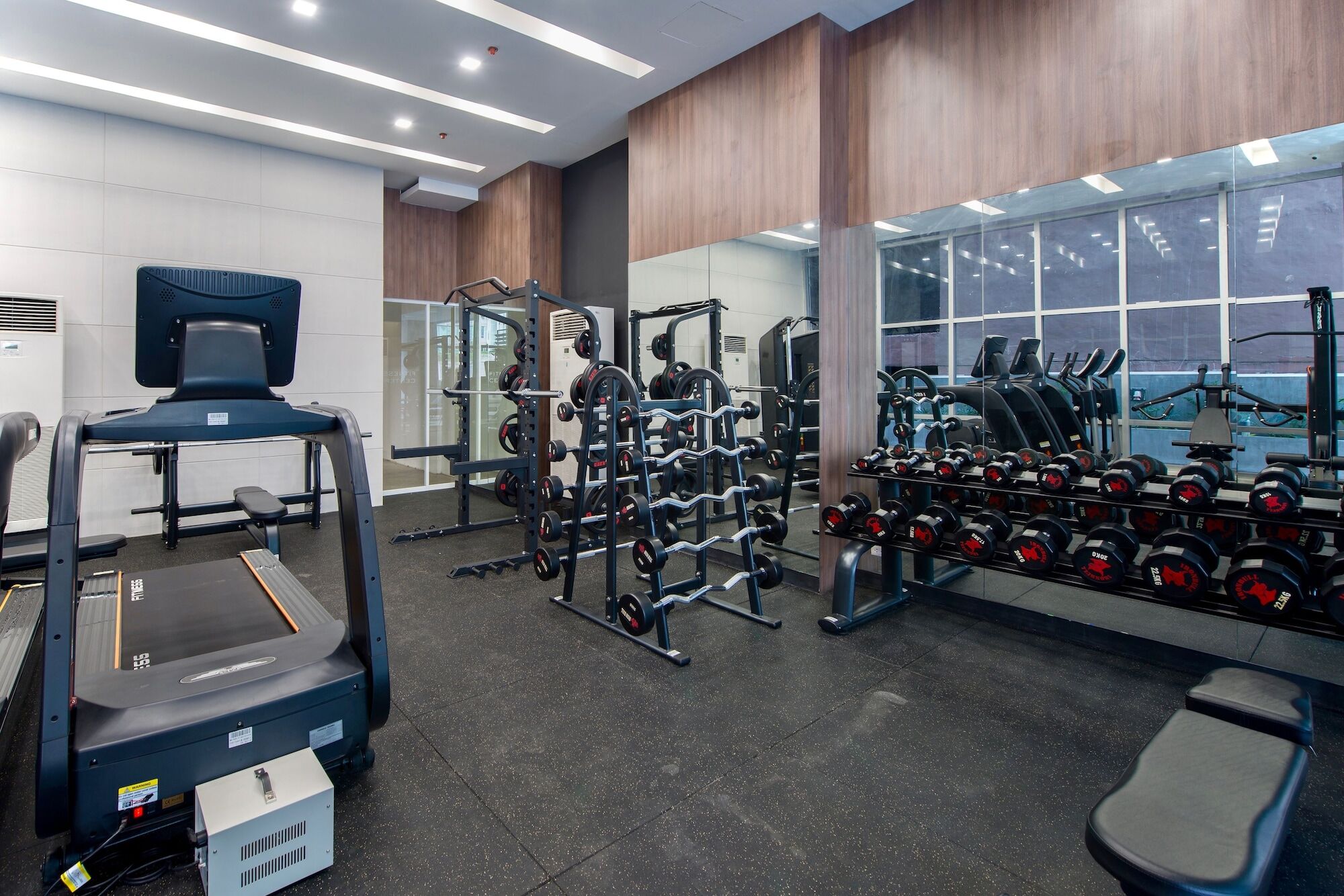 The Sphere Serviced Residences Managed By Hii Makati City Eksteriør bilde